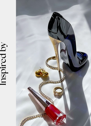 GIRLFRIEND FIGURE - Inspired by Good Girl - Carolina Herrera